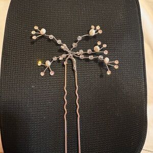 Delicate Pearl & Crystal Hair Pin - Silver